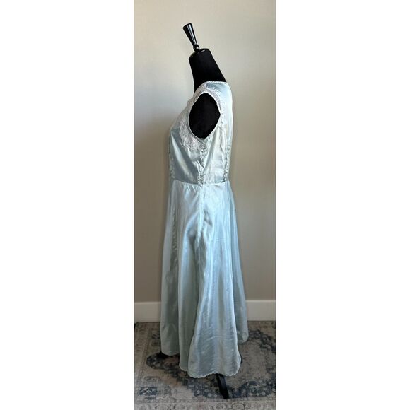 April Cornell Women's Pastel Blue Satin Sleeveless Lace Trim Nightgown Size S - Picture 2 of 7